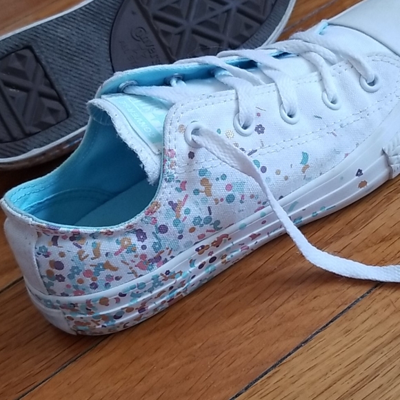 Converse *> - Picture 6 of 7